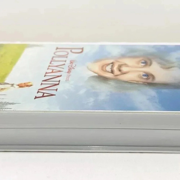 Disney POLYANNA VHS Video Tape in Clamshell Case Vault Disney Collection - Picture 4 of 7